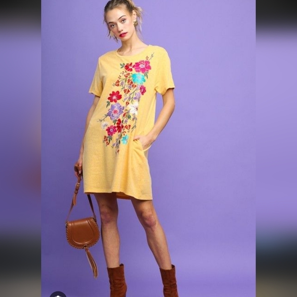 Umgee Floral Yellow T-Shirt Dress_M